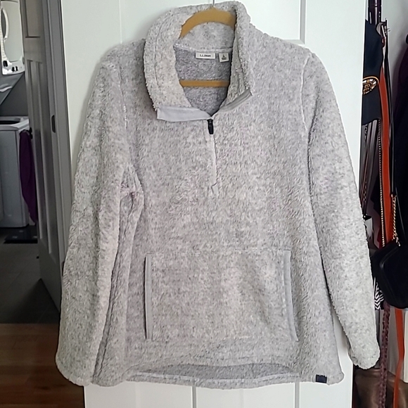 L.L. Bean 1/4 Zip Fuzzy Pullover - Picture 1 of 3